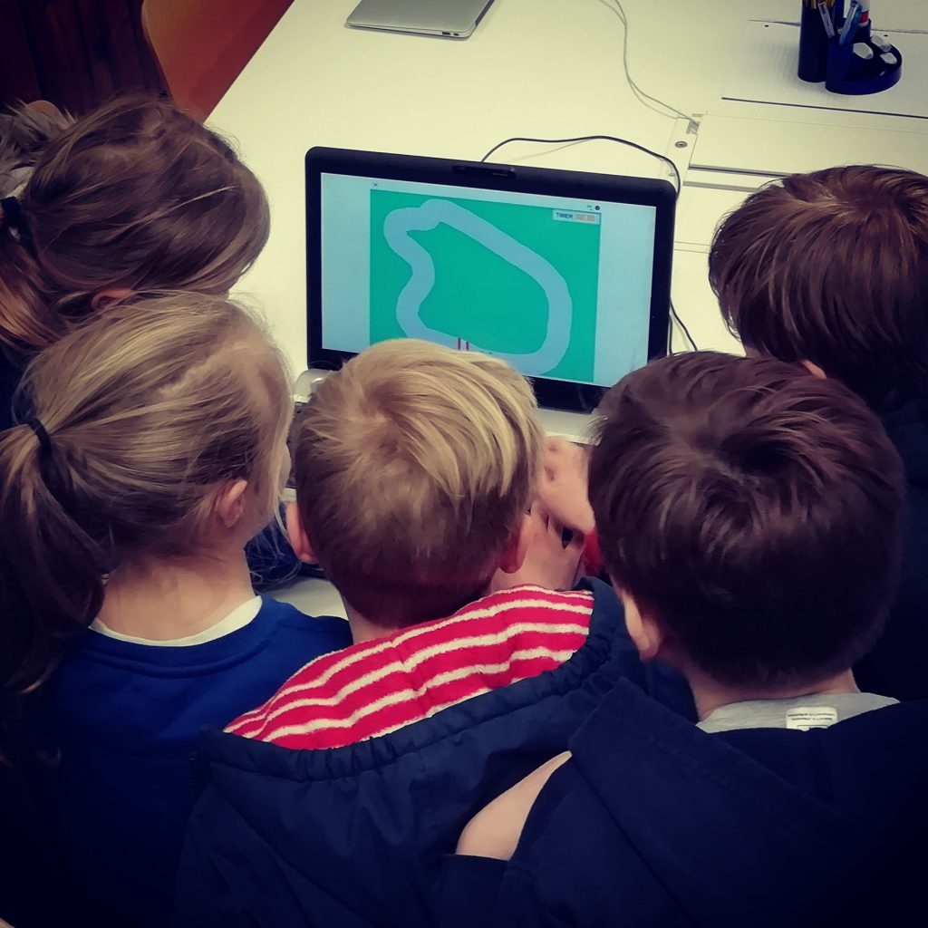 Build and Play Workshops – First Coding